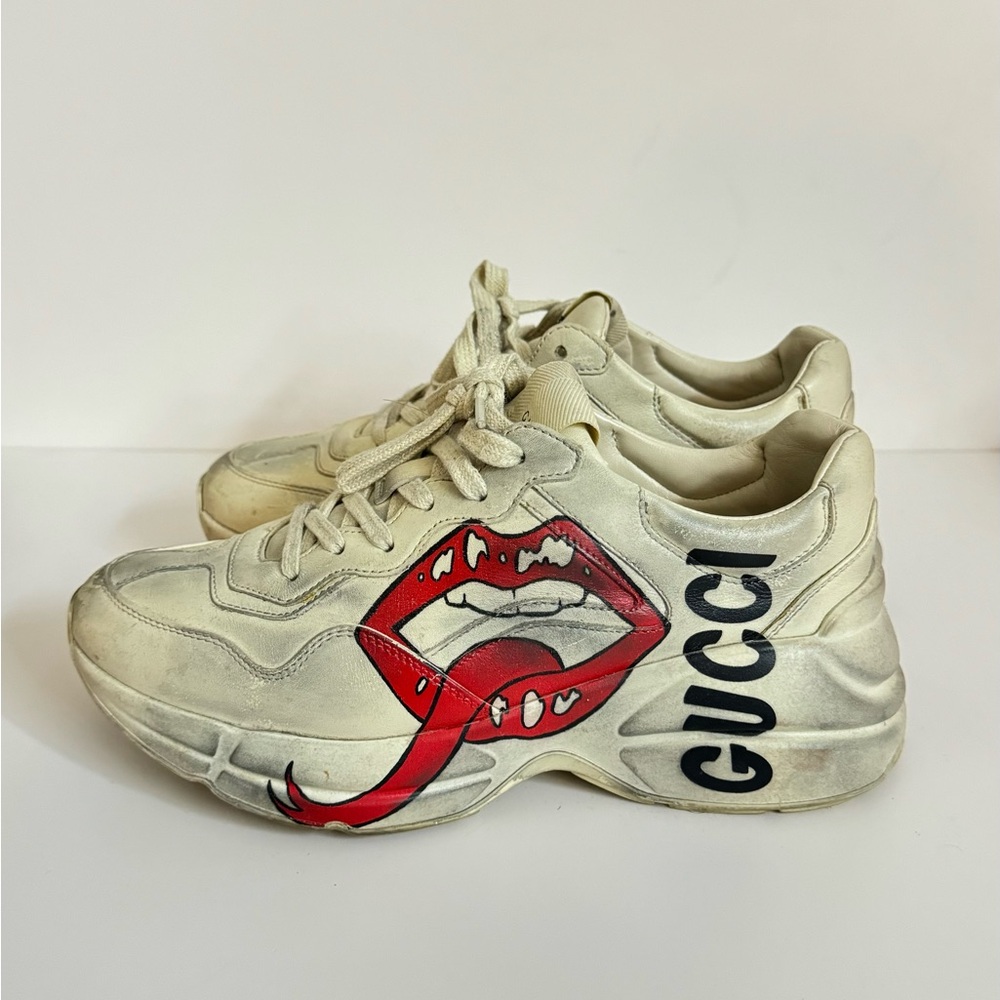 Rhyton Mouth Print Leather Sneakers